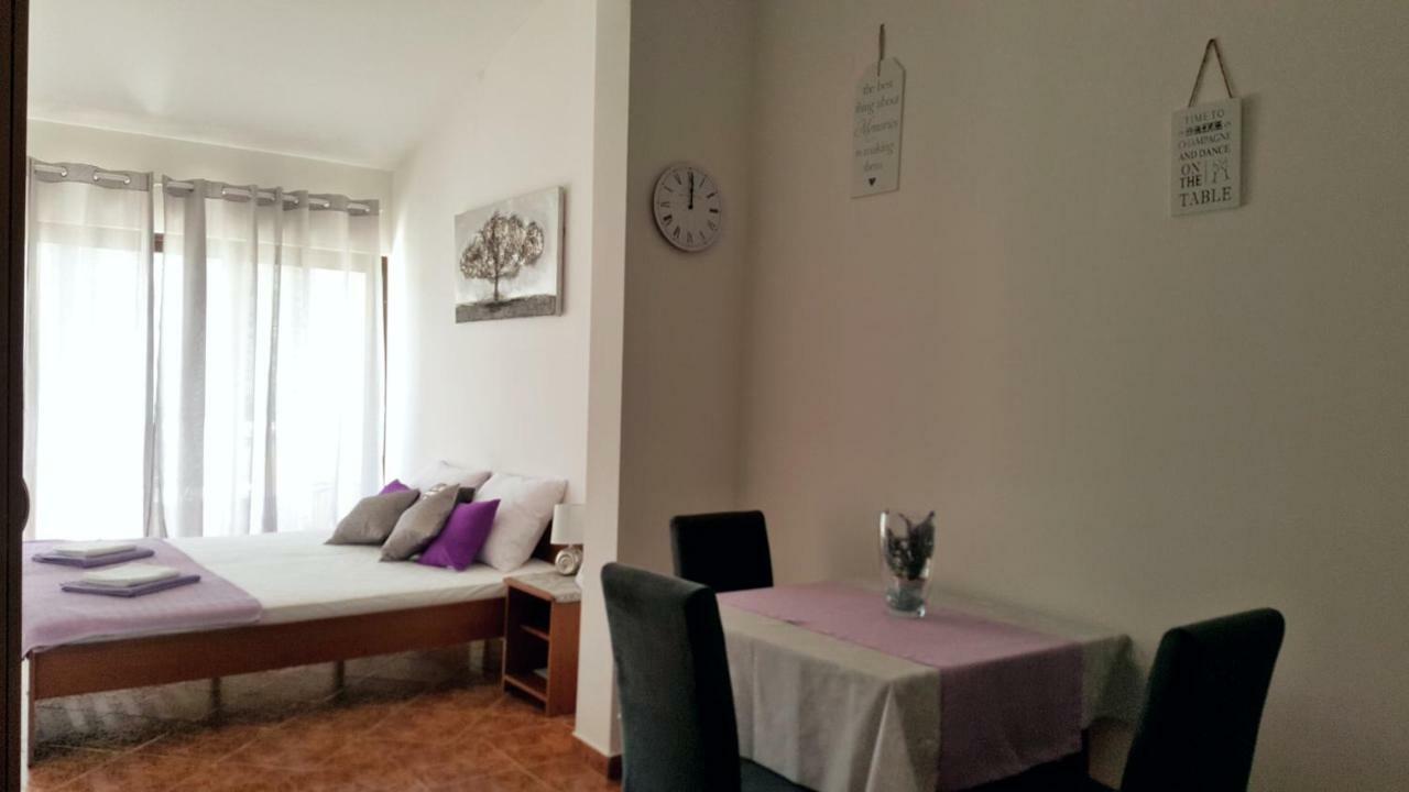 Apartments Antunovic Rogoznica  Bagian luar foto